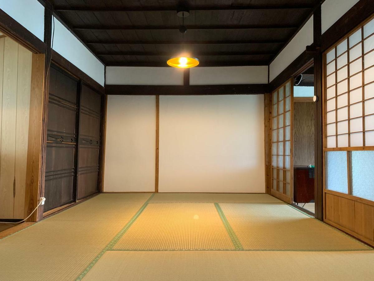 Private Guest House Kumanoyasai Near Takahara Танабе Экстерьер фото